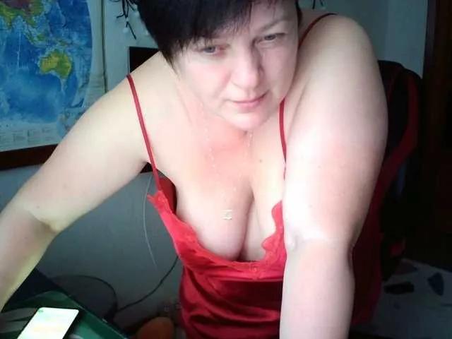 -alenyshka- on BongaCams