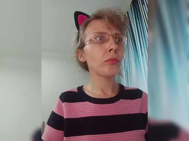 -queen-margo- on BongaCams