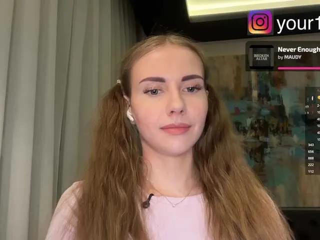 Offline -VikkiL0vesCheese- on BongaCams