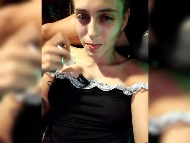 2Laski2 on BongaCams