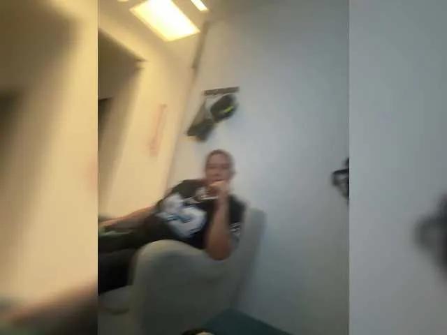 Offline AfroditaMilf69 on BongaCams