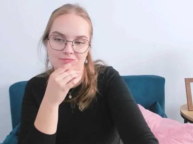 AlicePretty69 on BongaCams
