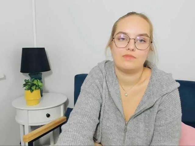 AlicePretty69 on BongaCams