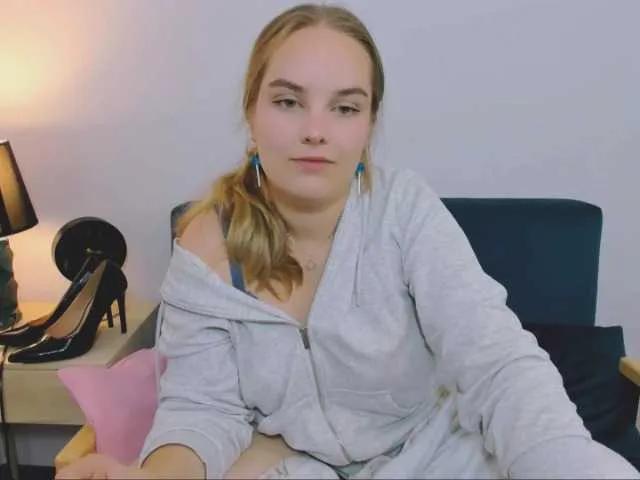 AlicePretty69 on BongaCams