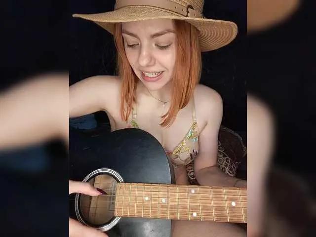 AliceRabbit on BongaCams