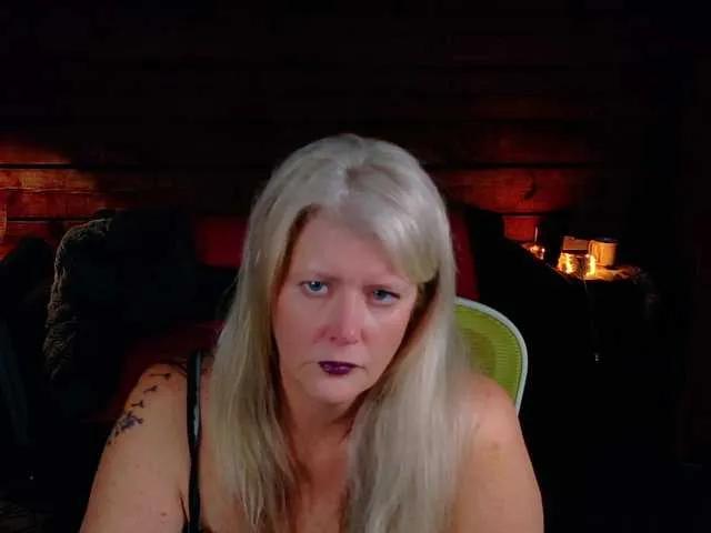 BongaCams Alicescuriosity is Freechat Alicescuriosity — 1. laughing
2. good conversation
3. being dominated
4. owning you
5. my pussy cumming
4. making you feel amazing