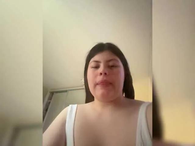 alissha05 on BongaCams