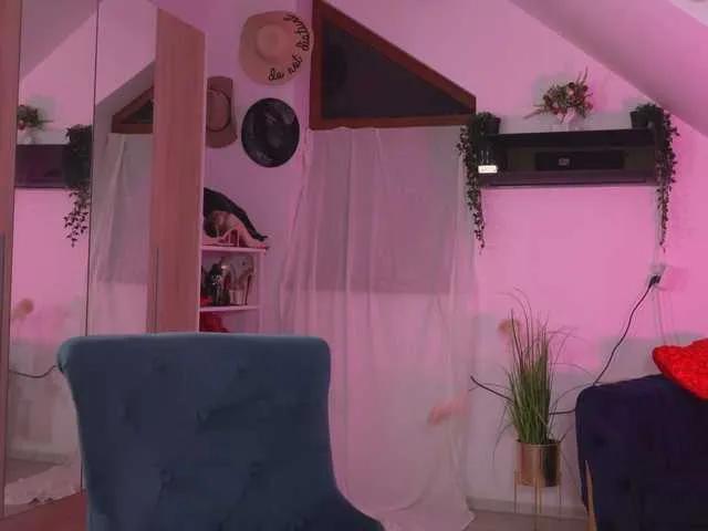 Amaliamour on BongaCams