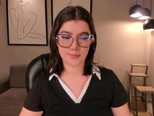 BongaCams AmberFarrell is Freechat AmberFarrell — I love it when they support me, that means they like my show and get horny with my body, talk dirty to me and at the same time with affection, both things make me very horny