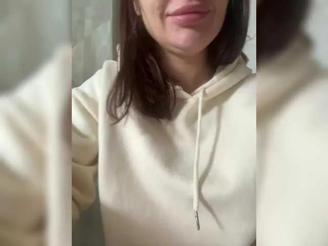 Angel-VICT0RY on BongaCams