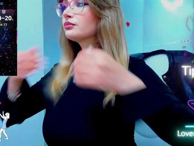 anyarosses on BongaCams