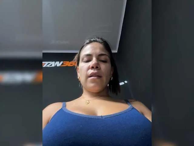 APRILHILL on BongaCams