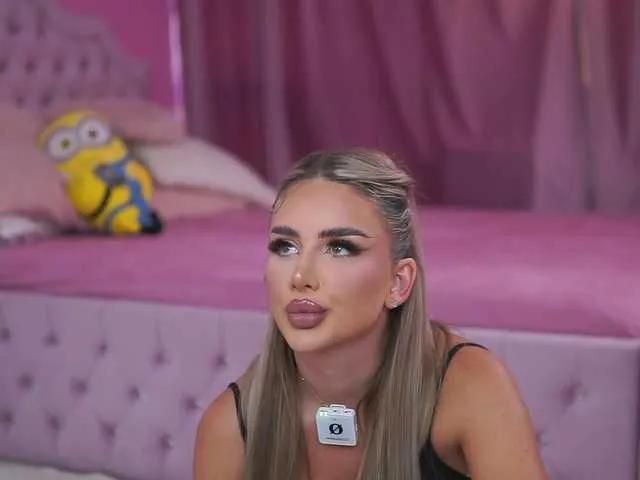 AshleysinnX on BongaCams