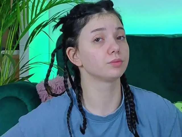 AveryWillow on BongaCams