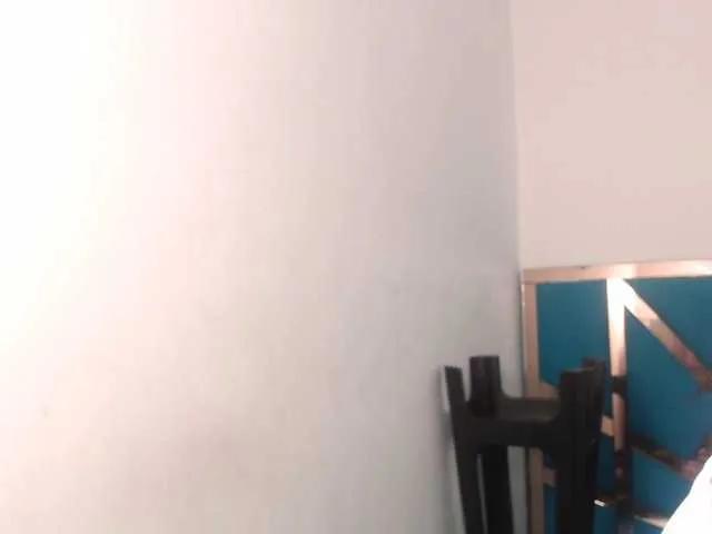 bitch-naughty on BongaCams