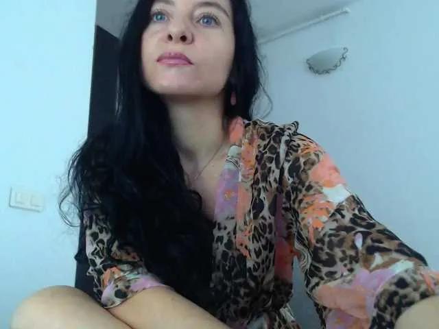 blueyesbaby on BongaCams