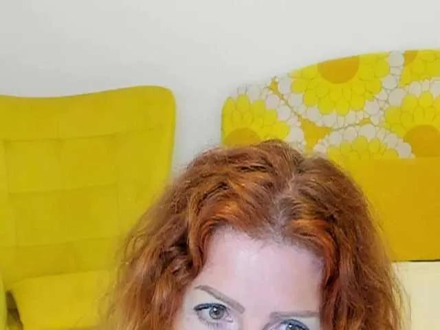 BritishPenelope — I am very sensual, I love touch, and nice warm wet mouth on my body.  Cunnilingus drives me wild!