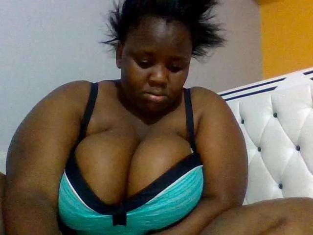 Bursty-Monique on BongaCams