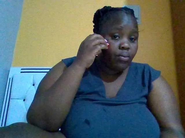 Bursty-Monique on BongaCams