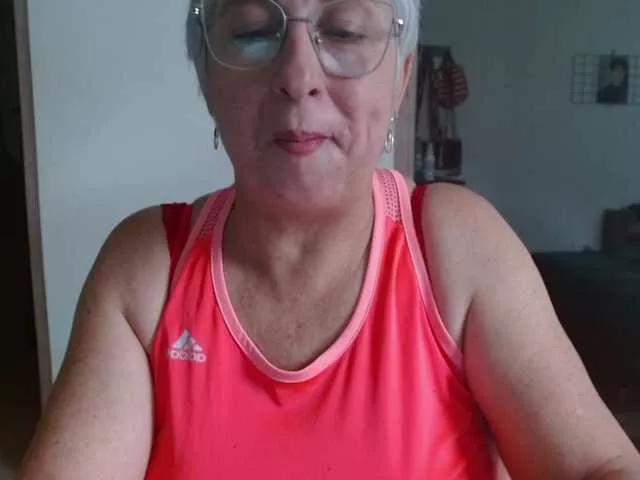 canitas69 on BongaCams