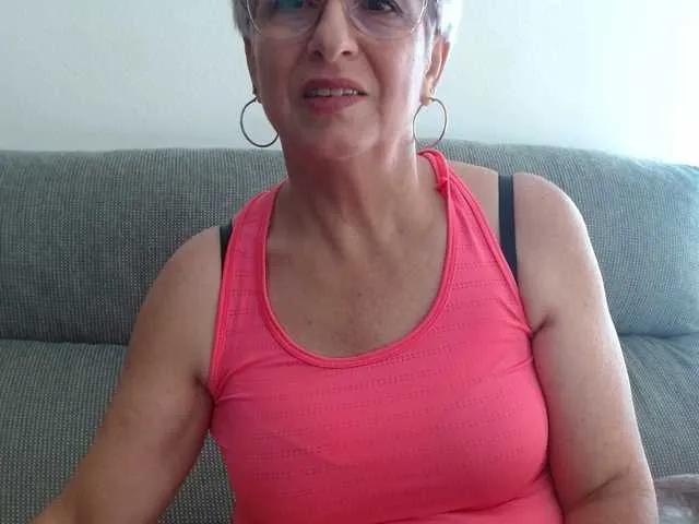 canitas69 on BongaCams