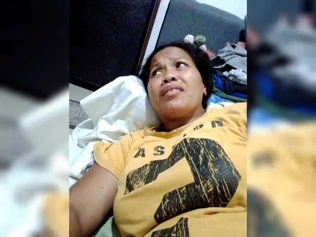 Offline Chatty22 on BongaCams