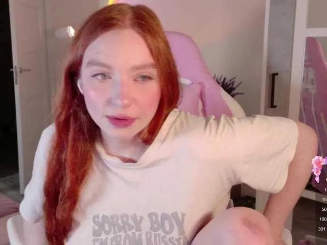 cinnabongirl on BongaCams