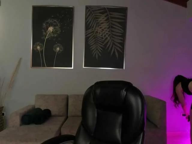 BongaCams CorinneRusso is Freechat CorinneRusso — Gentlemen, details and Good Sex