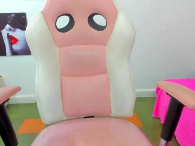 Cristal-rose on BongaCams