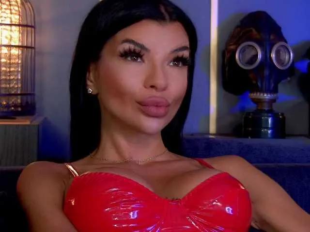 EleniaDevons on BongaCams