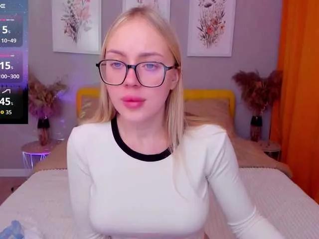 ElinaOcean on BongaCams