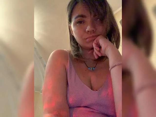 ElizavetaCream on BongaCams