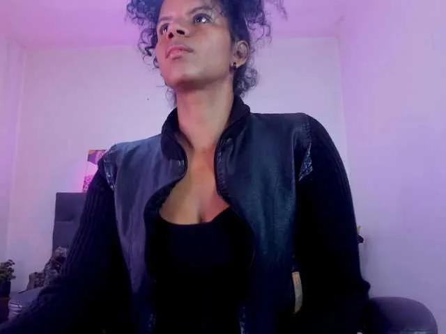 Offline Ellie-Alves on BongaCams
