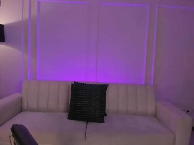 Offline EloisaOlivero on BongaCams