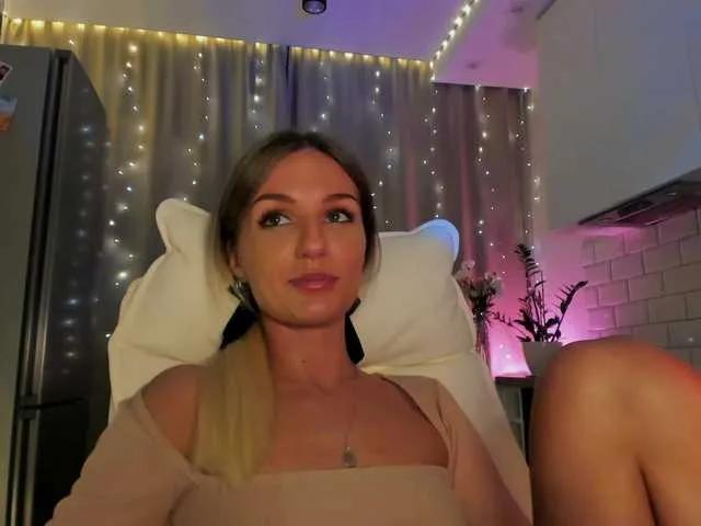 Offline EnlivenLuv on BongaCams