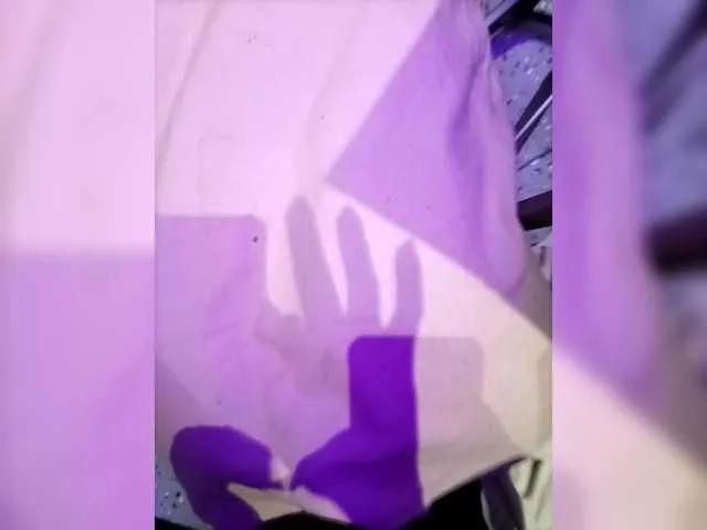 Fecfec91111 on BongaCams