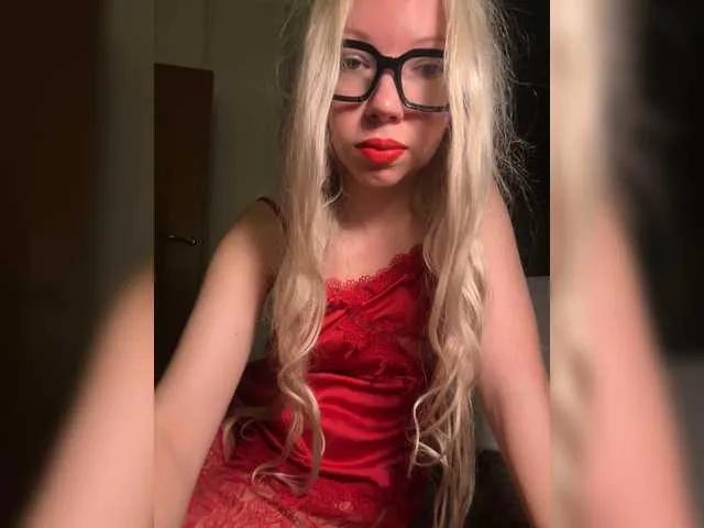 HannaMo on BongaCams