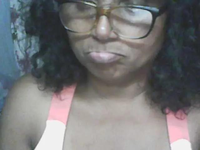 hotmomsexy on BongaCams