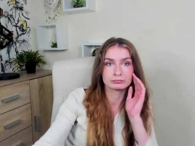 HotNina19 on BongaCams