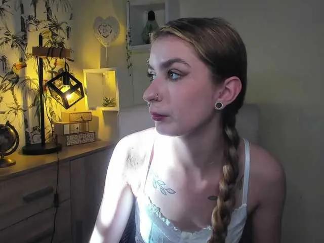 HotNina19 on BongaCams