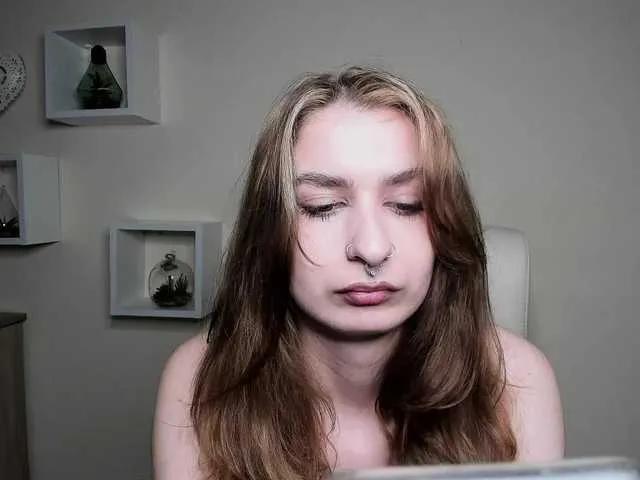 HotNina19 on BongaCams