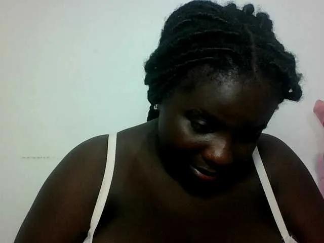 Hotybobbies on BongaCams