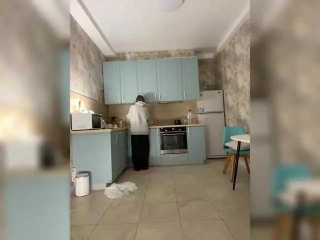 Incredible123 on BongaCams