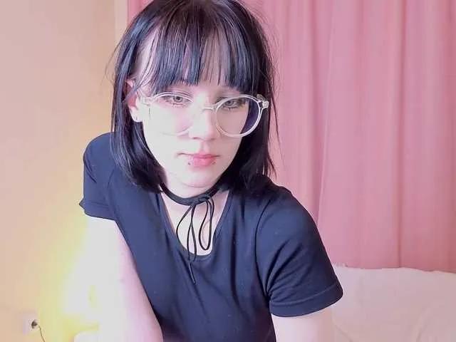 iwanturcarrot on BongaCams