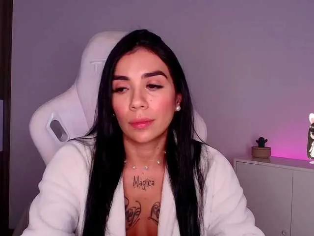 juanita-fox on BongaCams