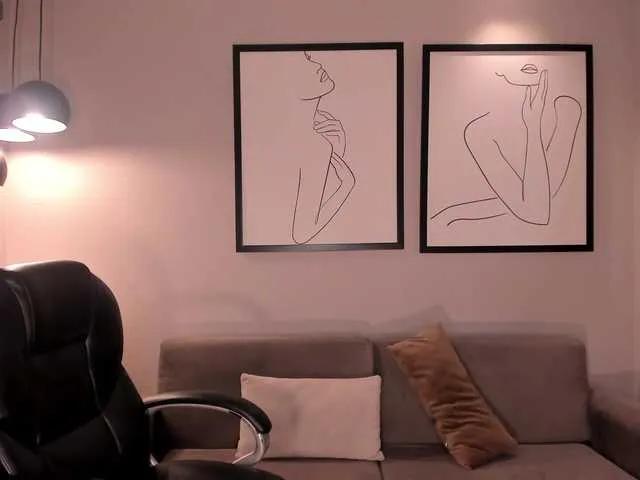 Offline JuanitaClay on BongaCams