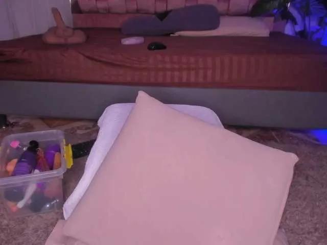 Kahia-swt on BongaCams