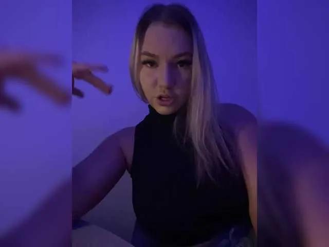 karolina7 on BongaCams