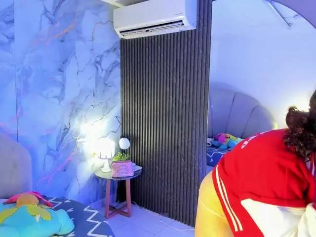 Katemoss70 on BongaCams