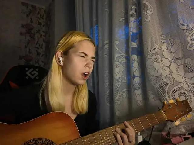 Freechat KayleneTemplet on BongaCams